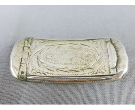 Georgian silver gilt snuff box, JW makers mark &amp; Birmingham hallmark,  with hinged lid and bright cut pattern,  5.5cm lon