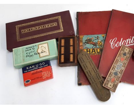 A mixed lot of games to include Halma board, Colorito board, The Viking Game, Kan-U-Go, Happy Families, folding cribbage boar