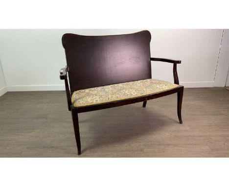 MID 20TH CENTURY MAHOGANY HALL BENCH,112cm wide