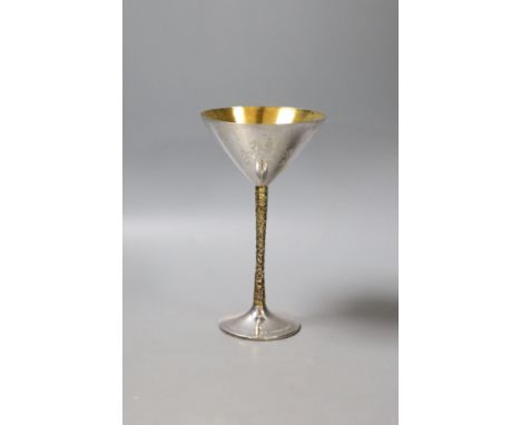 A modern silver champagne coup, by Stuart Devlin, London, 1979, engraved with name and Innholders Company, London, 1979, heig