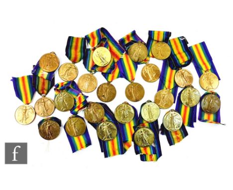 Twenty six World War One Victory medals to M2- 079165 Pte E.Staines A.S.C, 10029 Sgt R.J. Hutchinson Manch Reg, 102462 Pte A.