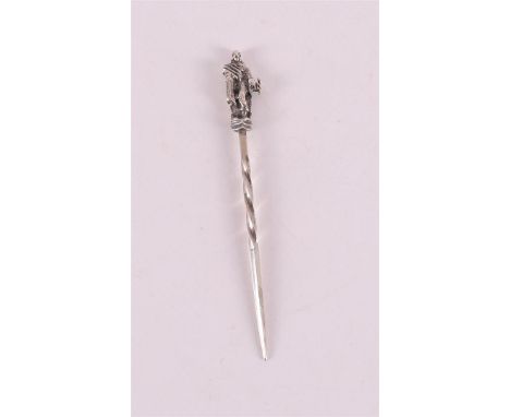 A second grade 835/1000 silver pipe cleaner depicting apostle Matthias with axe.