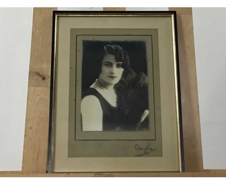 COLLECTION OF PRINTS mainly architectural studies all framed and under glass