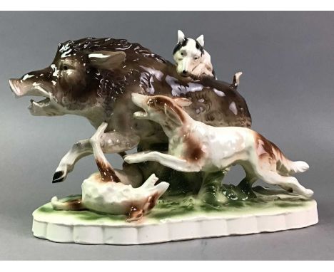 CONTINENTAL CERAMIC GROUP modelled as dogs hunting a boar20cm high