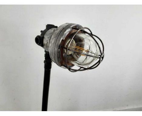 INDUSTRIAL FLOOR LAMP on cast iron base