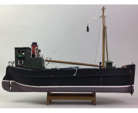 CLYDE PUFFER, MODEL on wood base 48cm long 