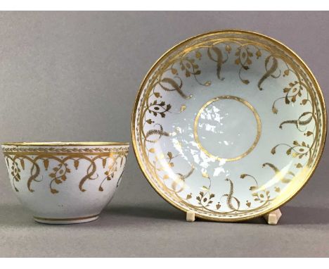 GROUP OF ENGLISH TEA BOWLS AND SAUCERS, 18TH/19TH CENTURY including a Royal Crown Derby kidney shaped pin dish, various 18th/