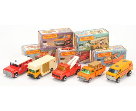 Matchbox Superfast group of mostly Commercial Vehicles. (1) 40b Bedford Horse Box with matt black base (2) 61b Ford A Series 