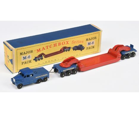 Matchbox Regular Wheels Major Pack M6 Scammell 6x6 Ballast Tractor with Pickfords Low Loader Transporter Trailer - dark blue 