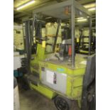 CLARK Forklift Model #: ECS25; Serial #: E35701226516FA888, Has Battery - General