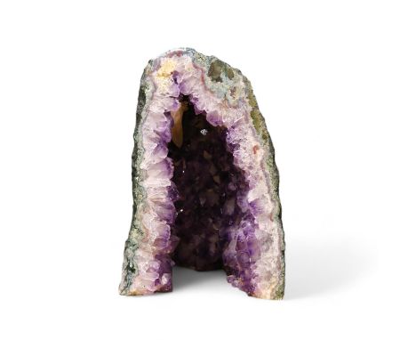 Geology - An amethyst geode, 31cm. Condition - natural imperfections