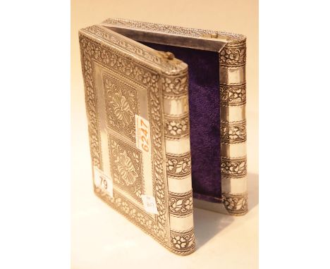 White metal book type jewellery box. P&amp;P Group 2 (£18+VAT for the first lot and £2+VAT for subsequent lots) 