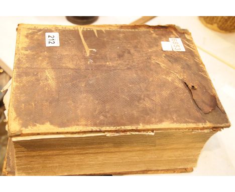Large hardback volume of the Devotional Bible. P&amp;P Group 3 (£25+VAT for the first lot and £5+VAT for subsequent lots)