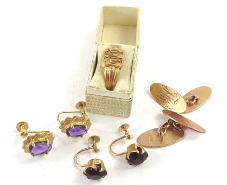 9ct gold and other jewellery, to include 9ct gold signet ring, pair of 9ct gold cufflinks, pair of 9ct gold purple stone set 