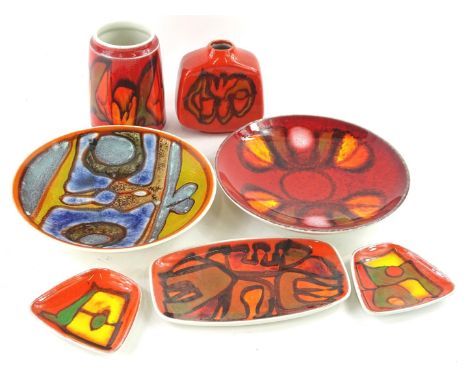 Various Poole Delphis pattern ware, to include plate 18cm diameter, vases etc., in red colour way, printed marks beneath. (a 