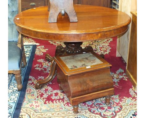 A Late-Victorian mahogany circular dining table on quadruped base, 119cm diameter, an oak sideboard fitted with two frieze dr