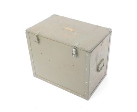 A WWII US Army Signal Corp chest, CY-96A/TIQ-3, with brass plate, 53cm H, 64cm W, 41cm D.
