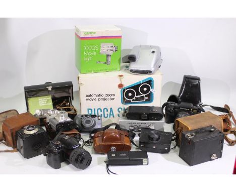 Photography - A collection of cameras to include Pentax, Agfa, Panasonic and similar, a boxed super 8 movie projector and oth