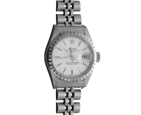 Rolex Oyster Perpetual Date stainless steel lady's wristwatch, reference no. 69240, serial no. A302xxx, circa 1999, silvered 