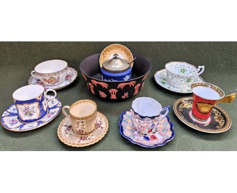 Sundry ceramics Inc Wedgwood Jasperware bowl, Versace coffee cup and saucer, plus Dresden, Satsuma, etc
all used unchecked mo
