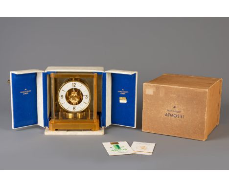 Title: A Jaeger-LeCoultre 'Atmos VI' clock in its original box, Switzerland, 1960s Description: Dimensions:  H 23,5 cm  The c