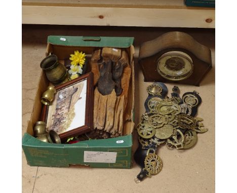 3-train mantel clock, horse brasses and tankards etc 