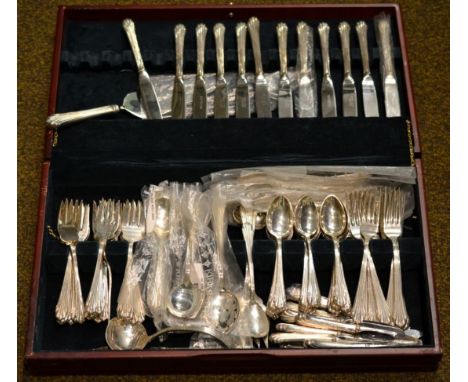 A part service of American silver Homewood pattern flatware, Stieff, Baltimore, 2nd half 20th Century, comprising: 12 table k