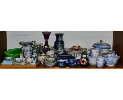 A quantity of ceramics to include: a Chinese blue ground vase (a.f.); a Wedgwood three piece tea service; Spode teawares; a R