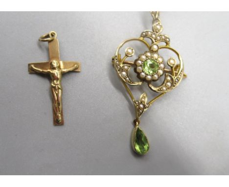 9ct yellow gold Edwardian drop pendant set with peridot and seed pearls, stamped 9ct, on 9ct yellow gold chain, stamped 375, 