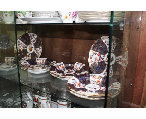 A PART ROYAL WORCESTER DESSERT SERVICE LEADLESS GLAZE PATTERN (14)
