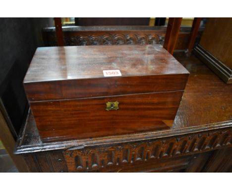 An early 19th century mahogany tea caddy,&nbsp;30.5cm wide. 