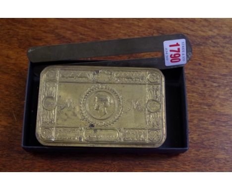 A Christmas 1914 brass tin;&nbsp;together with a brass button polisher.&nbsp; 