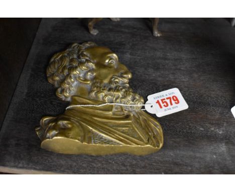 An antique brass portrait plaque of a bearded gentleman,&nbsp;possibly Francis Drake, 13.5cm. 