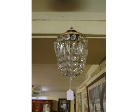An old bag chandelier,&nbsp;21.5cm high. 