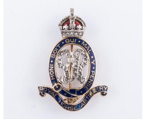 A Royal Horse Artillery sweetheart brooch, the gold lettering on blue enamel with a diamond set GR and crown surmount. Overal