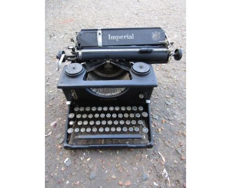 Vintage Imperial1940's  typewriter