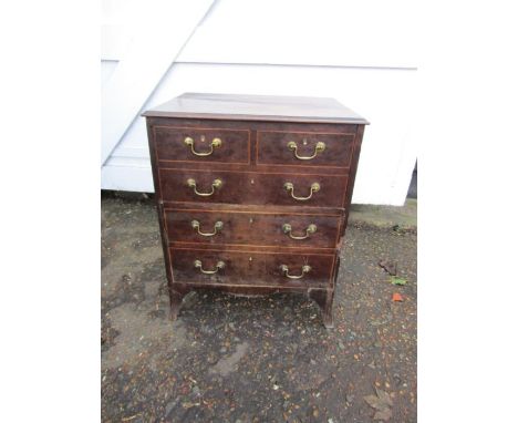 Commode in the form of a chest of drawers H68cm W55cm D42cm approx