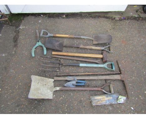 Garden tools including sledge hammer and pick axe etc 