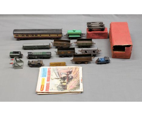 A collection of vintage Triang &amp; Hornby model railway accessories etc. (quantity)comprising engines, coaches and wagons e