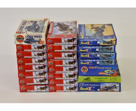 Airfix &amp; Revell - boxed model aeroplane model kits, comprising fifteen (15) boxed 1:72 scale Supermarine Spitfire Mk.Ia m