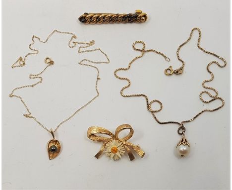 a collection of jewellery and watches, to include: a 14ct. gold "tied bow" brooch, having textured finish mounted with a carv