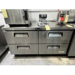 Comptoir Réfrigégé GLOBALE 1st, 4-Tiroirs, en Acier Inox., 60'' x 30''