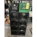 LOT: (10) Bacs à Lait