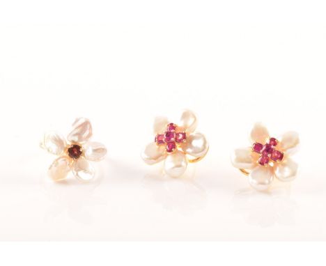 A pair of 18ct yellow gold keshi pearl flower earrings, set to centre with five rubies, along with a 9ct yellow gold keshi pe