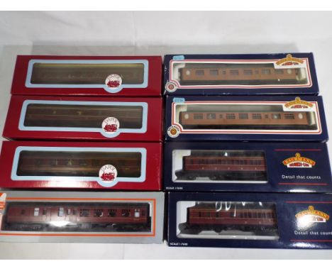 Model Railways - eight boxed OO gauge coaches by Bachmann, Dapol and Lima in LNER and LNS livery, condition excellent to near