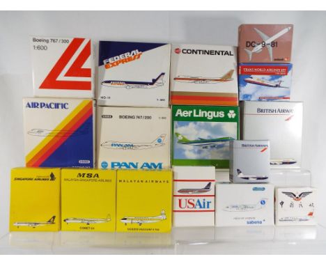 Schabak - sixteen boxed diecast airplanes 1:600 scale comprising 901979, 943660, 90178, 941517, 942514, 925999, 927566, 90410