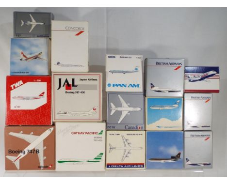 Schabak - sixteen boxed diecast airplanes 1:600 scale comprising 90147, 920147, 921502, 92113, 909388, 71191, 901/10, 922/21,