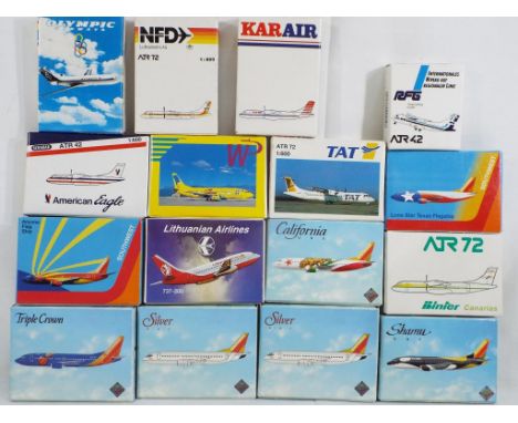 Schabak - sixteen boxed diecast airplanes 1:600 scale comprising 939620, 929294, 51698, 925/160D, 251715, 391244, 391251, 391