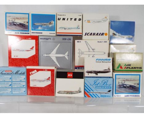 Schabak - sixteen diecast airplanes in 1:600 scale comprising 901/10, 909/10, 934/3, 093438, 948233, 902/15, 904/34, 094435, 