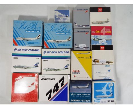 Schabak - sixteen boxed diecast airplanes 1:600 scale comprising 920512, 94664, 901337, 927795, 901/79, 901/10, 901/79, 2 x 9